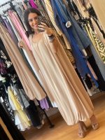 Ellie White Φαρδύ Μίντι Φόρεμα από Τούλι με Ζωνάκι - Image 5