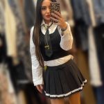 Μίνι Μαύρη Πλισέ Φούστα με διακοσμητική δαντέλα στο στρίφωμα