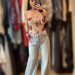 Ψηλόμεση Wide Leg Τζιν παντελόνα με γυριστό ρεβέρ