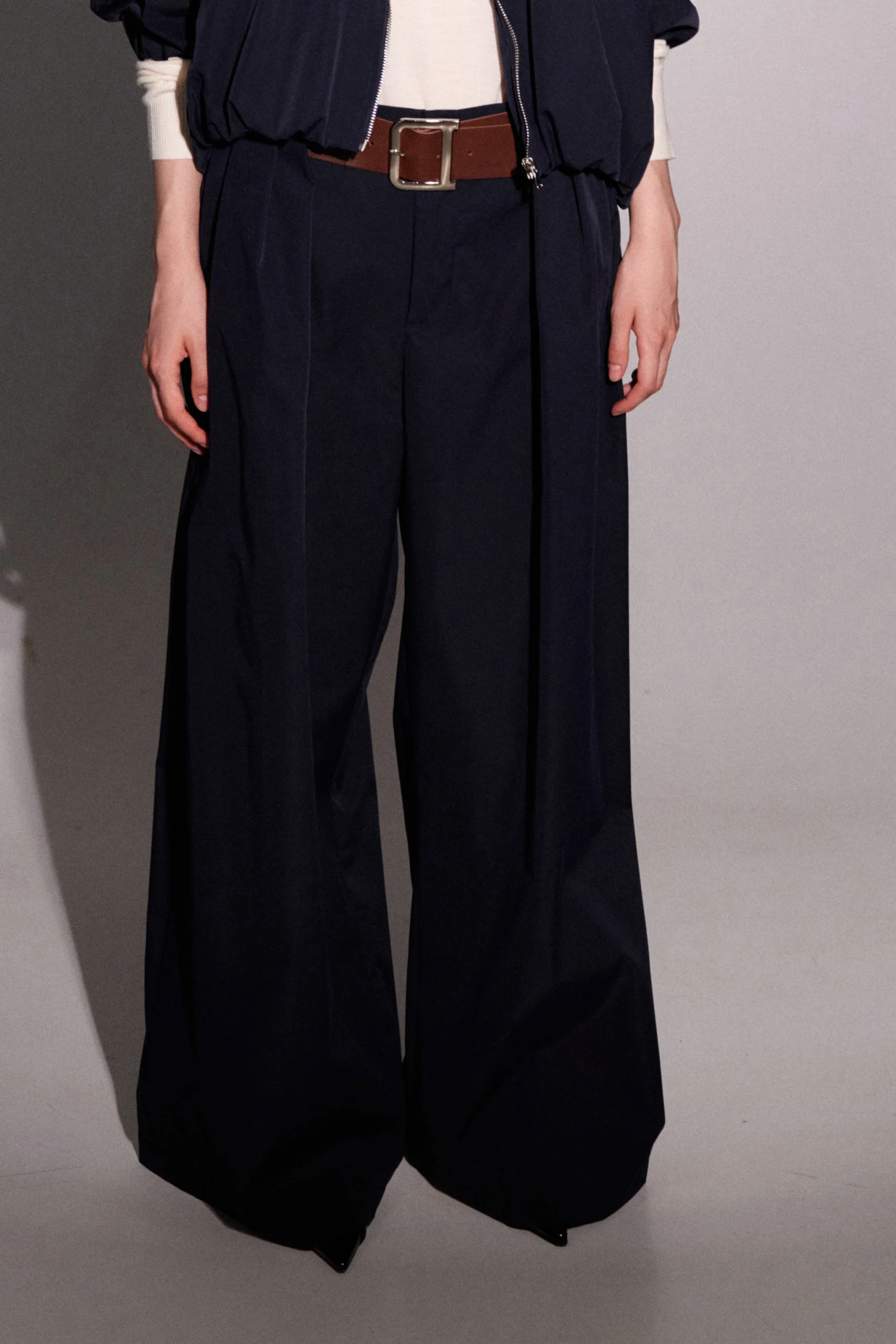 pantalone-a-palazzo-con-cintura (5) Lumina Dark Navy Blue Παντελόνι PALAZZO με Ζώνη - Image 1
