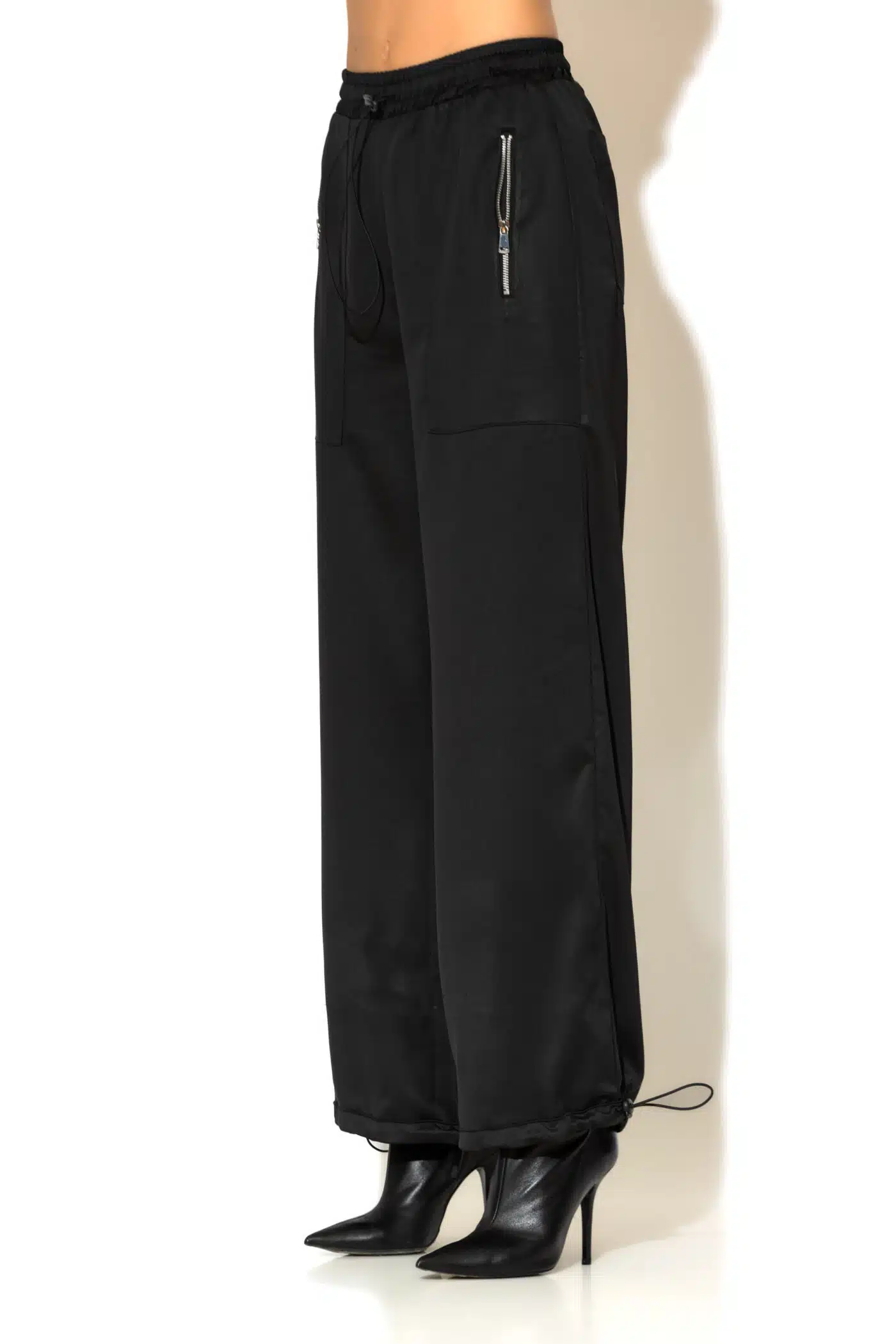 2503036-129-Satin-Crepe-Pants-6-1400x2100.jpg C Throu Σατέν κρεπ παντελόνι με λάστιχο στη μέση και τσέπες με φερμουάρ - Image 1