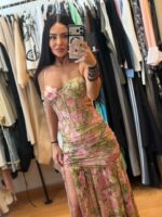 Φλοράλ Μάξι Φόρεμα με Σούρες και Σκίσιμο στο Πλάι - Image 2