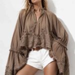 Cropped Μπλούζα/Πουκάμισο με Δαντέλα σε Taupe Απόχρωση